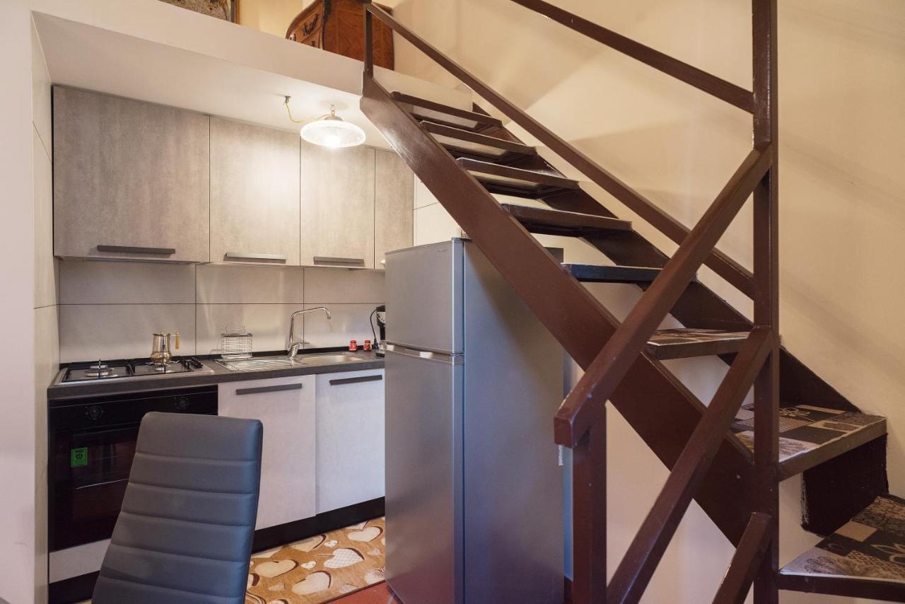 Centro, A Windows On The Monuments Appartement Naples